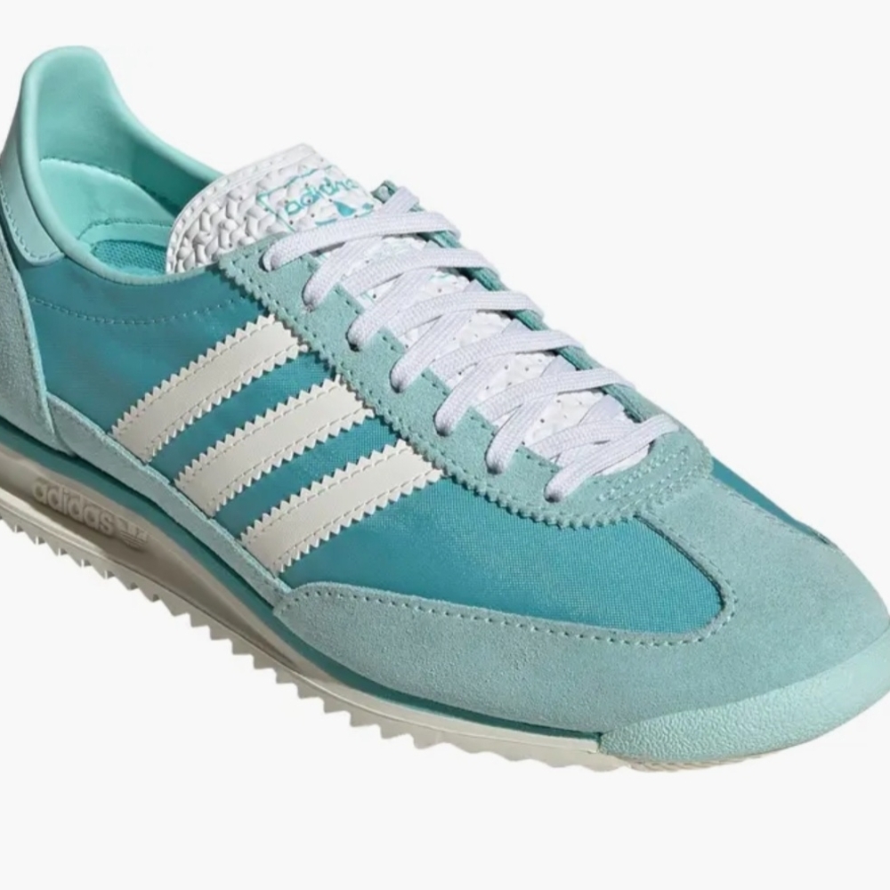 Adidas Women's Light Blue and White Sneakers - Picture 14 of 14